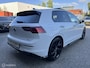 Volkswagen Golf 1.5 eTSI R-Line PANO*CAMERA*ACC*NAVI*PDC*