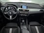 BMW X1 SDrive18i High Executive (Goed OnderH, Trekhaak, Navi, StoelV, Climate control, Etc)