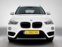 BMW X1 SDrive18i High Executive (Goed OnderH, Trekhaak, Navi, StoelV, Climate control, Etc)