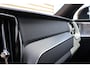 Volvo XC60 2.0 Recharge T6 AWD R-Design | Bowers & Wilkins | Trekhaak elekt. inklapbaar