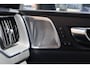 Volvo XC60 2.0 Recharge T6 AWD R-Design | Bowers & Wilkins | Trekhaak elekt. inklapbaar