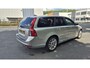 Volvo V50 2.4 D5 Edition II NETTE AUTO RIJDT EN SCHAKELT GOED