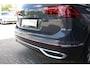 Volkswagen Tiguan plug-in Hybrid Elegance | Panoramadak | Keyless | Achteruitrijcamera