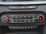 Kia Xceed 1.6 GDi PHEV Plug-in DynamicLine Automaat / Stuur- en stoelverwarming / Achteruitrijcamera / Navigatie via Apple Carplay of Android Auto / Adaptief cruise control / Trekgewicht 1300 kg / Keyless Entry/Start /
