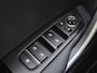Kia Xceed 1.6 GDi PHEV Plug-in DynamicLine Automaat / Stuur- en stoelverwarming / Achteruitrijcamera / Navigatie via Apple Carplay of Android Auto / Adaptief cruise control / Trekgewicht 1300 kg / Keyless Entry/Start /