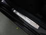 Mercedes-Benz C-klasse 180 Luxury Line | Panoramaschuifdak | Memorypakket | Sfeerverlichting | Smartphone-integratie