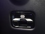 Mercedes-Benz C-klasse 180 Luxury Line | Panoramaschuifdak | Memorypakket | Sfeerverlichting | Smartphone-integratie