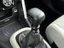Citroën C3 Aircross 1.2 130pk Shine | Draadloze telefoonlader | Climate control | Navigatie | Gripcontrol |