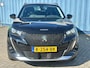 Peugeot e-2008 EV Allure 50 kWh BOM vol: | Airco Auto | Stoelverwarming | Keyless entery & Start | Camera Achter | Adaptieve Cruise control | Full screen NAVI | Apple Carplay/ Android Auto | Lane Assist | 18" LM velgen | Lage wegenbelasting!
