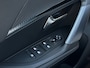 Peugeot e-2008 EV Allure 50 kWh BOM vol: | Airco Auto | Stoelverwarming | Keyless entery & Start | Camera Achter | Adaptieve Cruise control | Full screen NAVI | Apple Carplay/ Android Auto | Lane Assist | 18" LM velgen | Lage wegenbelasting!