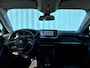 Peugeot e-2008 EV Allure 50 kWh BOM vol: | Airco Auto | Stoelverwarming | Keyless entery & Start | Camera Achter | Adaptieve Cruise control | Full screen NAVI | Apple Carplay/ Android Auto | Lane Assist | 18" LM velgen | Lage wegenbelasting!