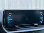 Peugeot e-2008 EV Allure 50 kWh BOM vol: | Airco Auto | Stoelverwarming | Keyless entery & Start | Camera Achter | Adaptieve Cruise control | Full screen NAVI | Apple Carplay/ Android Auto | Lane Assist | 18" LM velgen | Lage wegenbelasting!