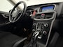 Volvo V40 Cross Country 1.6 T4 180PK Airco Cruise Navigatie Parkeersensoren 16"LMV