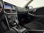 Volvo V40 Cross Country 1.6 T4 180PK Airco Cruise Navigatie Parkeersensoren 16"LMV