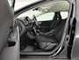 Volvo V40 Cross Country 1.6 T4 180PK Airco Cruise Navigatie Parkeersensoren 16"LMV