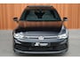 Volkswagen Golf 1.5 eTSI R-Line Panodak IQ Light Camera Trekhaak DAB Carplay