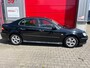 Saab 9-3 Sport Sedan 1.8 Linear 122pk Youngtimer / Fabrieksdak / Leer met stoelverw. / 15" LM / Parkeersensoren / Apple - Android