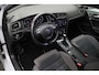 Volkswagen Golf Variant 1.5 TSI Highline Business R-Line 2018 Panoramadak | Carplay | Virtual dashboard | DSG | Navigatie | Xenon LED | Massagestoel | Alcantara | Bluetooth | PDC | Stoelverwarming | Dealeronderhouden