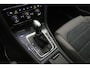 Volkswagen Golf Variant 1.5 TSI Highline Business R-Line 2018 Panoramadak | Carplay | Virtual dashboard | DSG | Navigatie | Xenon LED | Massagestoel | Alcantara | Bluetooth | PDC | Stoelverwarming | Dealeronderhouden