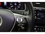 Volkswagen Golf Variant 1.5 TSI Highline Business R-Line 2018 Panoramadak | Carplay | Virtual dashboard | DSG | Navigatie | Xenon LED | Massagestoel | Alcantara | Bluetooth | PDC | Stoelverwarming | Dealeronderhouden
