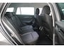 Skoda Octavia Combi Business Edition 1.0 eTSI 110pk DSG Automaat Trekhaak, Cruise control, Achteruitrijcamera, Navigatie, Parkeersensoren, LED verlichting, Stoelverwarming