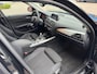 BMW 1-Serie 118i Sportline AUT LED Navi H/Kardon Stoelvw PDC