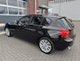 BMW 1-Serie 118i Sportline AUT LED Navi H/Kardon Stoelvw PDC