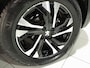 Peugeot e-2008 EV Allure 50 kWh | Navigatie | LED mistlampen | All season banden |