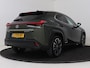 Lexus UX 250h Preference Line | Trekhaak | 18" Velgen | Apple Carplay & Android Auto |