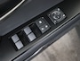 Lexus UX 250h Preference Line | Trekhaak | 18" Velgen | Apple Carplay & Android Auto |