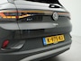 Volkswagen ID.4 First Max 77 kWh | Panoramadak | Apple Carplay | Achteruitrij camera | Parkeersensoren voor en achter | Navigatie |