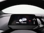 Volkswagen ID.4 First Max 77 kWh | Panoramadak | Apple Carplay | Achteruitrij camera | Parkeersensoren voor en achter | Navigatie |