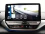 Volkswagen ID.4 First Max 77 kWh | Panoramadak | Apple Carplay | Achteruitrij camera | Parkeersensoren voor en achter | Navigatie |