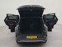 Volkswagen ID.4 First Max 77 kWh | Panoramadak | Apple Carplay | Achteruitrij camera | Parkeersensoren voor en achter | Navigatie |