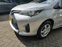 Toyota Yaris 1.0 VVT-i Aspiration | 1E EIGENAAR | 12MND GARANTIE | CAMERA | AIRCO |
