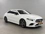 Mercedes-Benz A-klasse 180 AMG Pano Sfeer Virtual Camera LED Clima Cruise Navi PDC 18''LMV