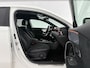 Mercedes-Benz A-klasse 180 AMG Pano Sfeer Virtual Camera LED Clima Cruise Navi PDC 18''LMV