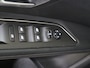 Peugeot 3008 1.2 PureTech 130pk Allure Automaat | Navigatie | Comfort Stoelen | Apple Carplay | 19" licht metalen velgen