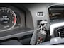 Volvo S60 1.6 T4 180PK NAVIGATIE - TREKHAAK - PDC - 18" VELGEN
