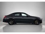 Mercedes-Benz C-klasse 300 e AMG Line | Lichtmetalen velgen | Panoramadak | Navigatie | 360 grade camera | Parking support | Inclusief 24 maanden MB Certified garantie voor Europa.