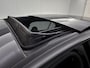 Mercedes-Benz C-klasse 300 e AMG Line | Lichtmetalen velgen | Panoramadak | Navigatie | 360 grade camera | Parking support | Inclusief 24 maanden MB Certified garantie voor Europa.