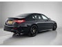 Mercedes-Benz C-klasse 300 e AMG Line | Lichtmetalen velgen | Panoramadak | Navigatie | 360 grade camera | Parking support | Inclusief 24 maanden MB Certified garantie voor Europa.