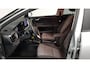 Kia Stonic 1.0 T-GDi 120pk Automaat DynamicLine | Climate control | Navigatie | Camera | Parkeer sensoren | Trekhaak