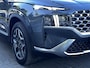Hyundai Santa Fe 1.6 T-GDI PHEV Premium Sky 265 pk Automaat / Dealer onderhouden / EAER bereik 58 km / Afn. trekhaak 1.350kg / Stuur-, stoel- en achterbankverwarming / Stoelventilatie / Elektr. klep /