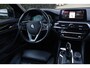 BMW 5-Serie Touring 530i xDrive High Executive Aut. | Adaptief onderstel | Panorama | HUD | Luchtvering | Adaptieve Cruise | NAP |