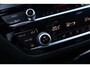 BMW 5-Serie Touring 530i xDrive High Executive Aut. | Adaptief onderstel | Panorama | HUD | Luchtvering | Adaptieve Cruise | NAP |
