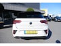 Volkswagen T-Roc 1.5 TSI R-Line Business Panodak Beats Audio IQ Light