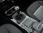 Mercedes-Benz A-klasse 160 Business Solution Lichtmetalen velgen | wide screen | Navigatie | Parking support met camera achter | Inclusief 24 maanden Mercedes-Benz Certified garantie voor Europa.