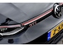 Volkswagen Golf 2.0 TSI GTI | Panoramadak | ACC | Matrix-LED | Stoel + Stuurverwarming | CarPlay |