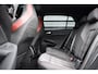Volkswagen Golf 2.0 TSI GTI | Panoramadak | ACC | Matrix-LED | Stoel + Stuurverwarming | CarPlay |
